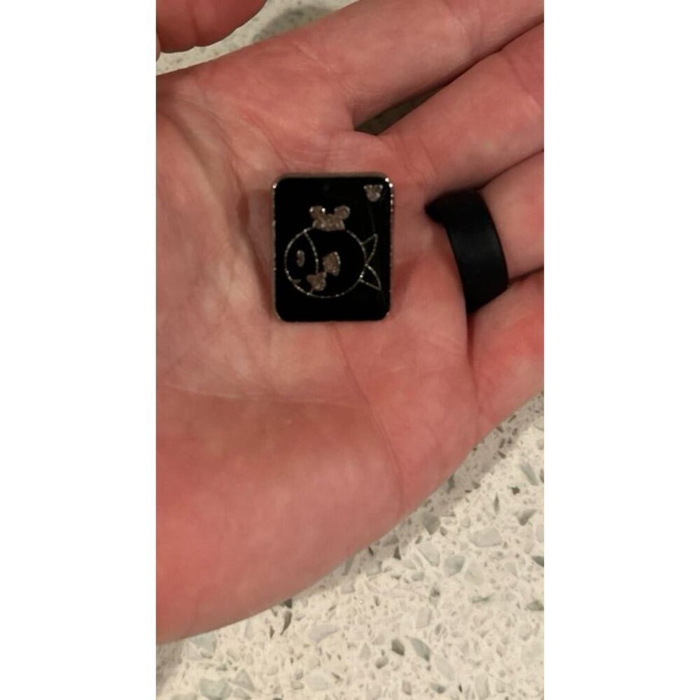 2008 Disney Hidden Mickey Black Silver Fish Pinโ